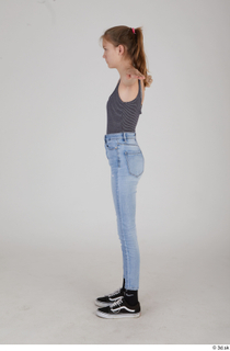 Street  910 standing t poses whole body 0002.jpg